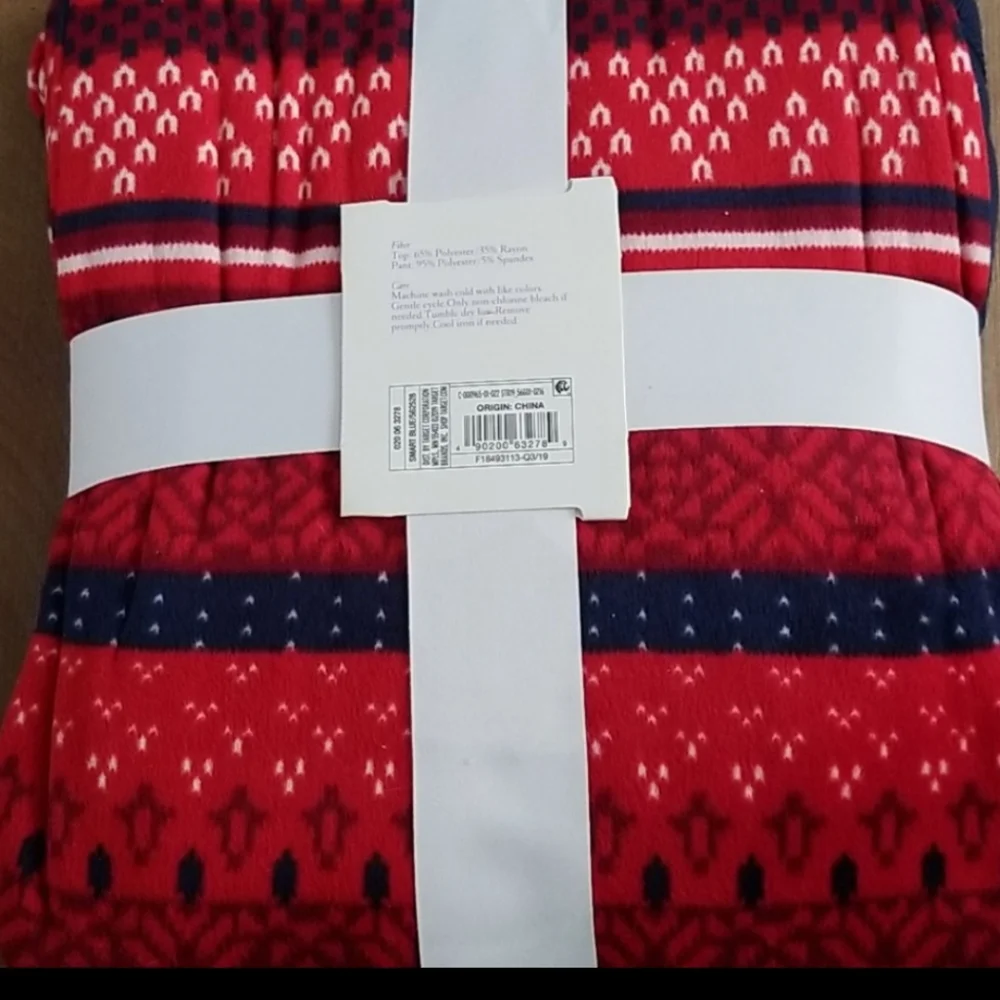 Stars Above Fairisle Pajama Set PJ Set Small NWT - Picture 7 of 7